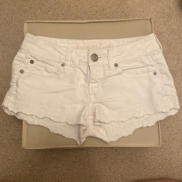 American Eagle Outfitters Pants - American Eagle shorts